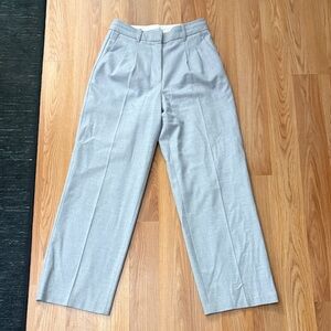 Aritzia Women's The Effortless Pant